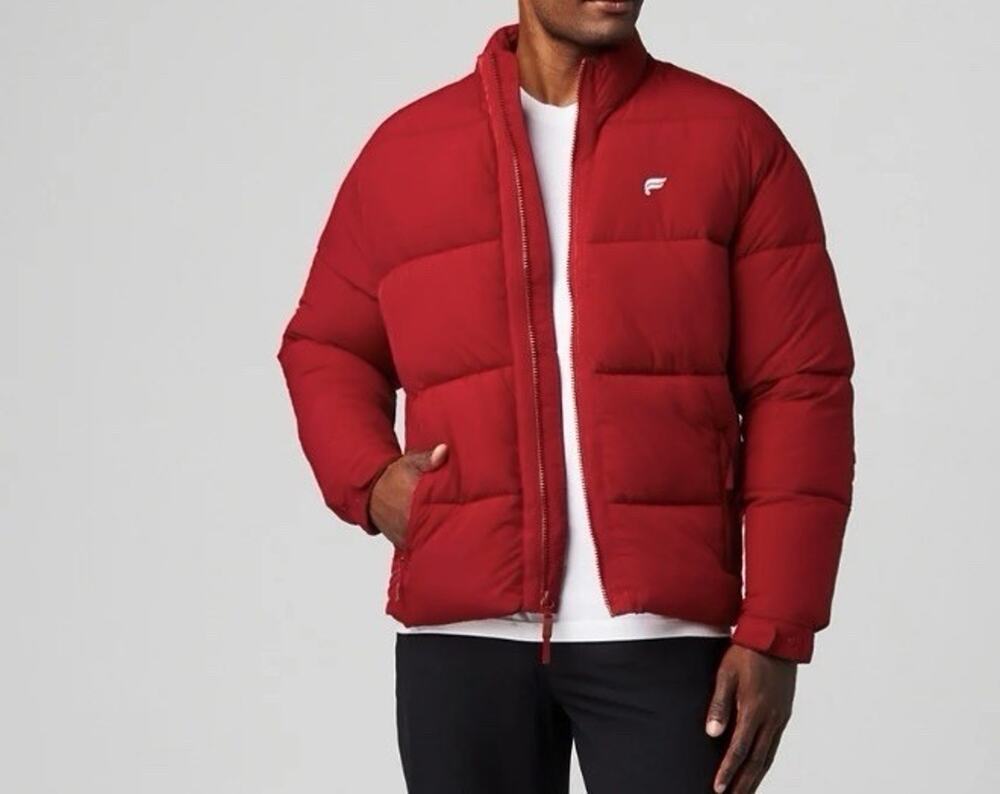 New Fabletics Jacket Mens XL Red The Essential Puffer Quilted Zip